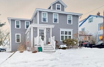 Building Photo - 7 Sanborn Terrace