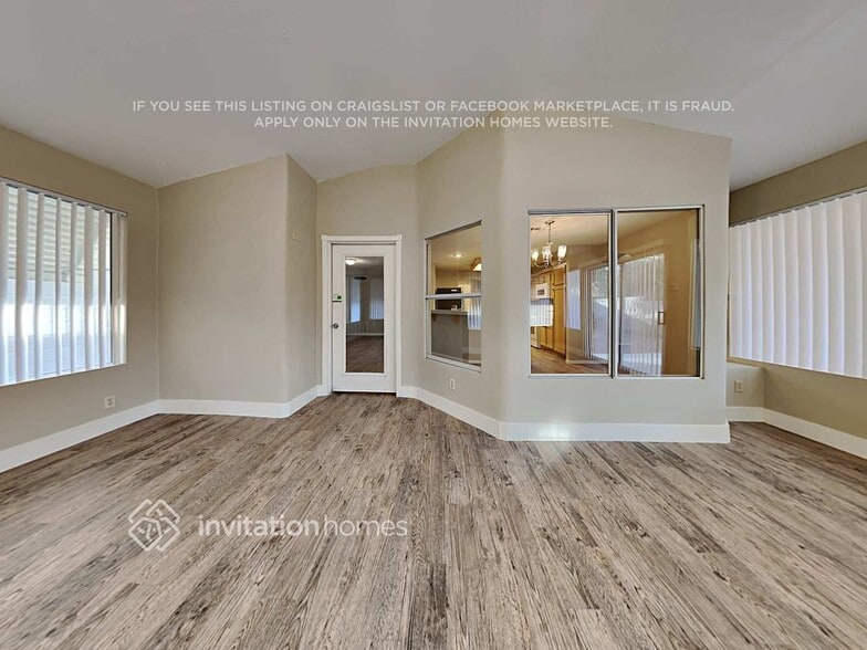 Building Photo - 2145 Sun Swept Way