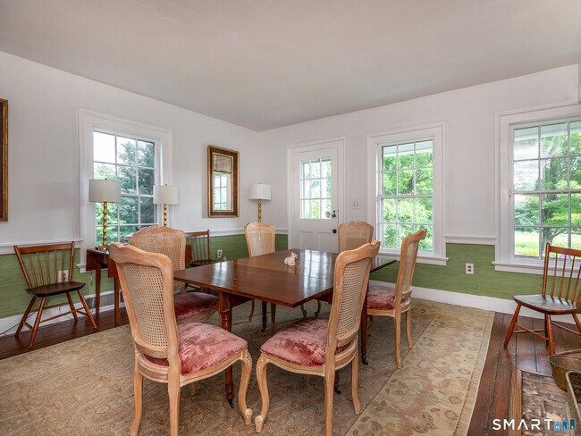 Building Photo - 103 Litchfield Rd