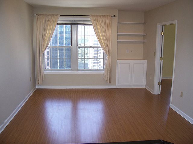 Living Room - 195 14th St NE