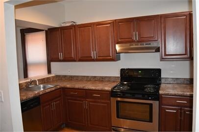 Building Photo - Elton & Elite