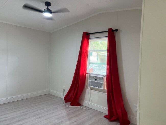 Building Photo - Charming Updated 3-Bedroom Home Near Lake Nona – Move-In Ready!