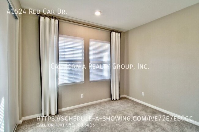 Building Photo - 41524 Red Car Dr