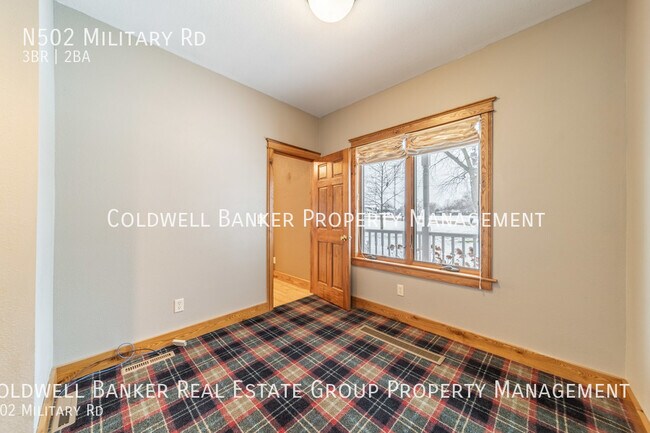 Building Photo - N502 Military Rd