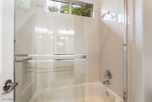 Building Photo - 24 Kittansett Loop