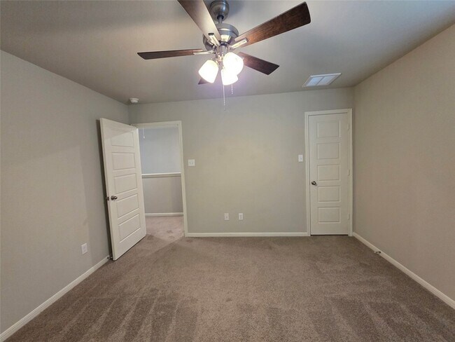 Building Photo - 1417 Sundown Gln Ln