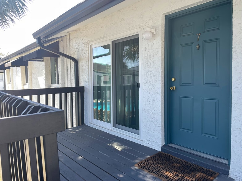 Entrance - 4151 S Semoran Blvd