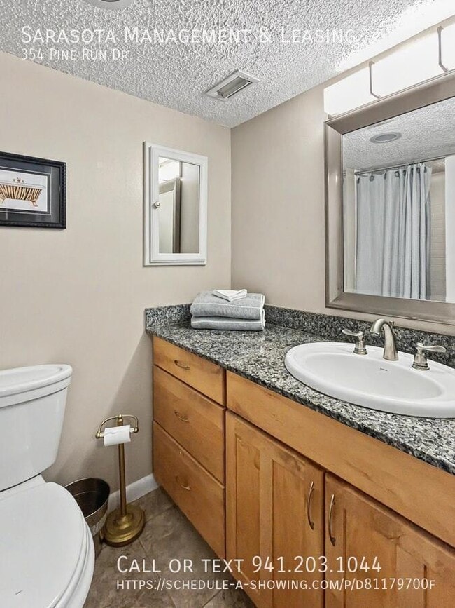 Building Photo - 354 Pine Run Dr