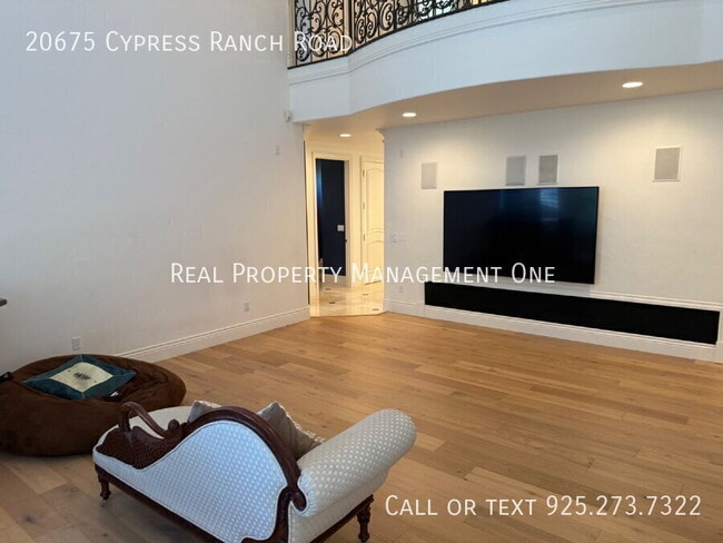 Building Photo - 20675 Cypress Ranch Rd