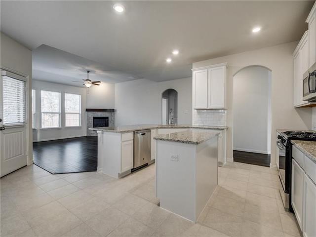 Building Photo - 4546 Frost Ave