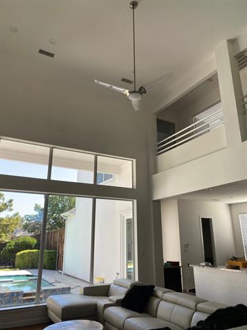 Building Photo - 4008 Naples Dr