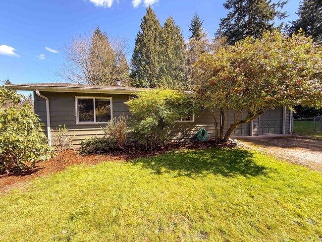 Building Photo - 3bd/1.5ba Edmonds Home