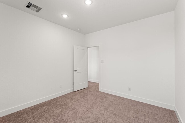 Building Photo - 414 Pk Hl Ct