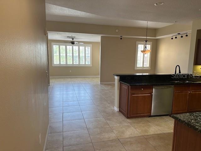 Building Photo - 606 Wells Ct