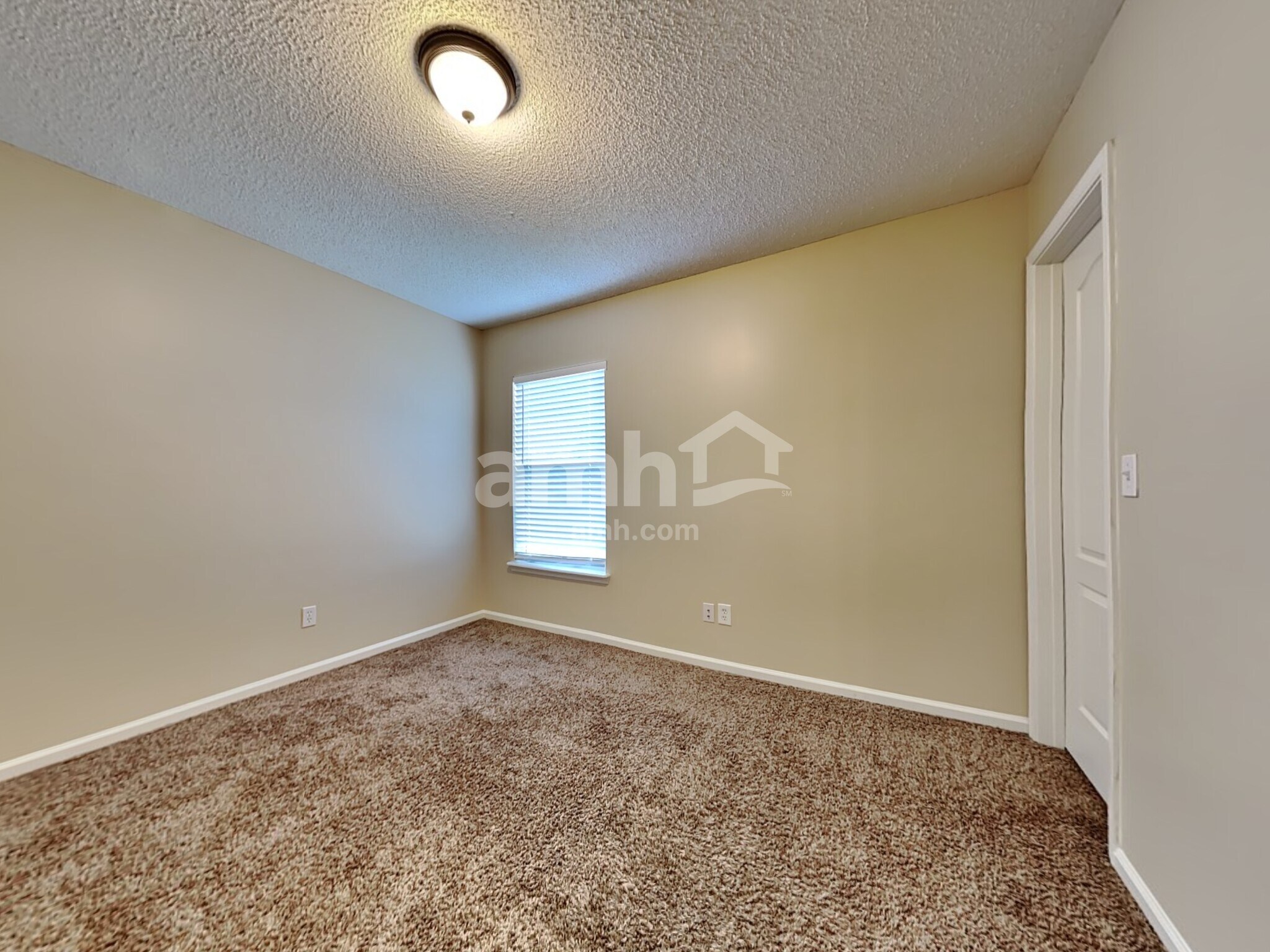Building Photo - 6521 Skyler Jean Dr