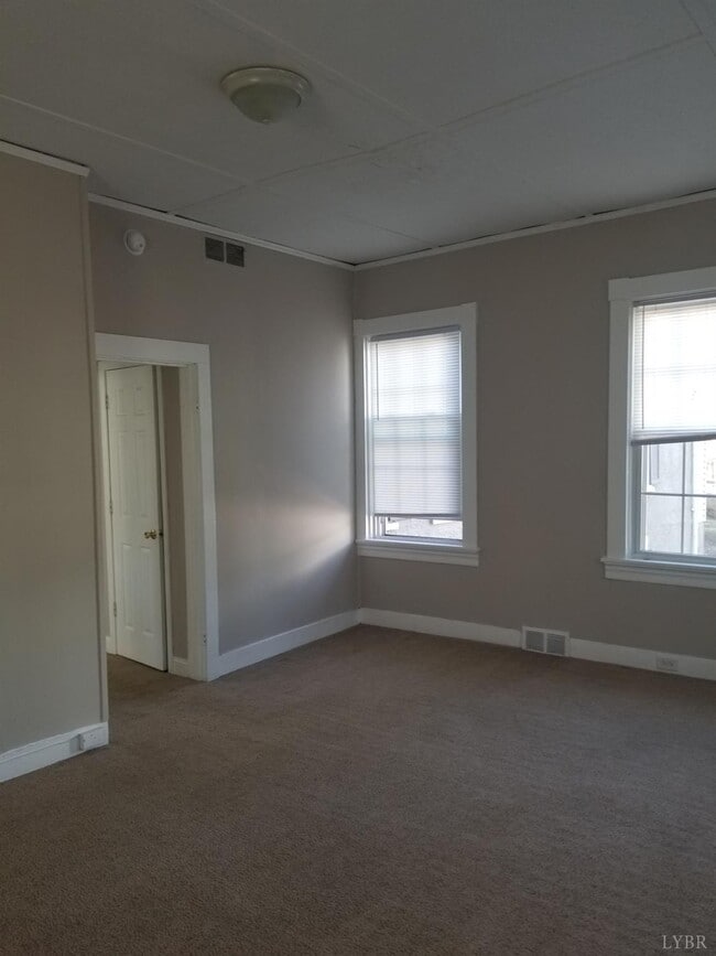 Building Photo - 9 W Princeton Cir Cir