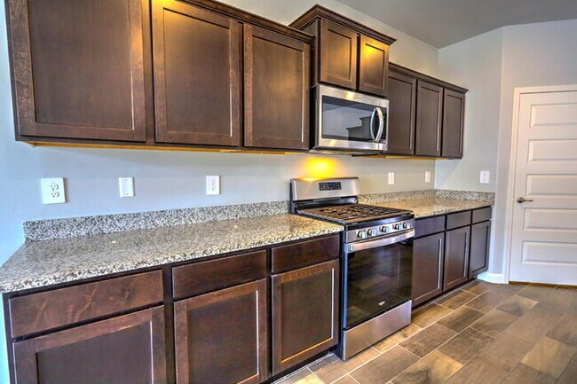 Building Photo - Santa Cruz Meadows