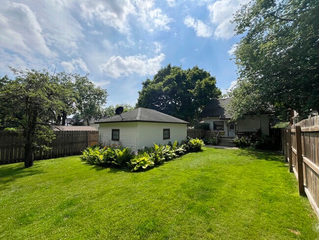 Backyard - 350 Glenhaven Ave NW