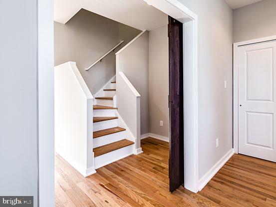 Building Photo - 4427 Mitchell St