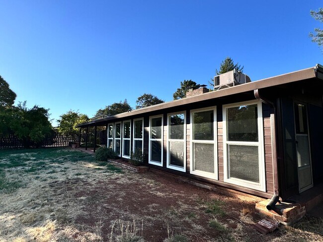 Building Photo - Gorgeous .5 acre lot in Auburn