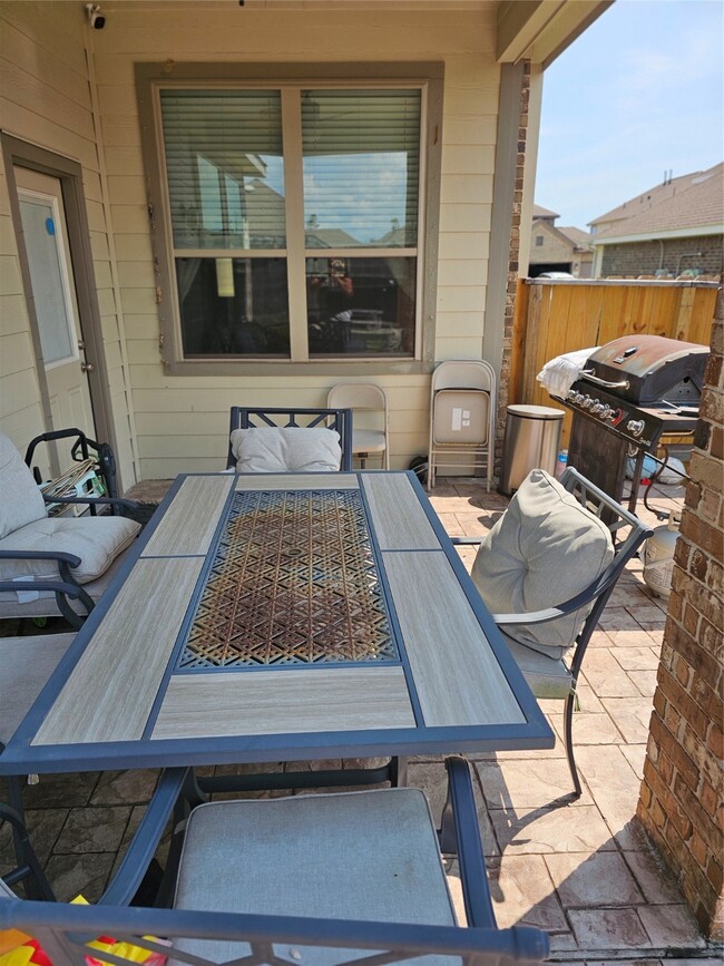 Building Photo - 8411 Hunters Cliff Dr
