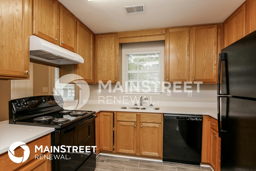 Building Photo - 6885 Bannister Park Ln