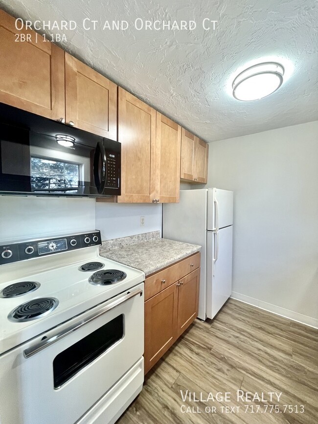 Building Photo - 402 Orchard Ct