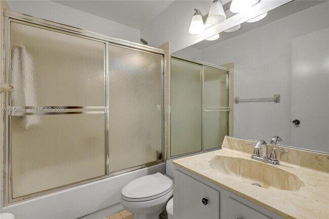 Building Photo - 4755 NW 30th St