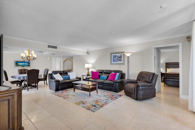 Building Photo - 5380 N Ocean Dr