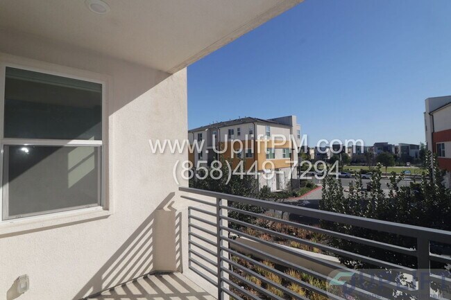 Building Photo - 1952 Infinity Ln