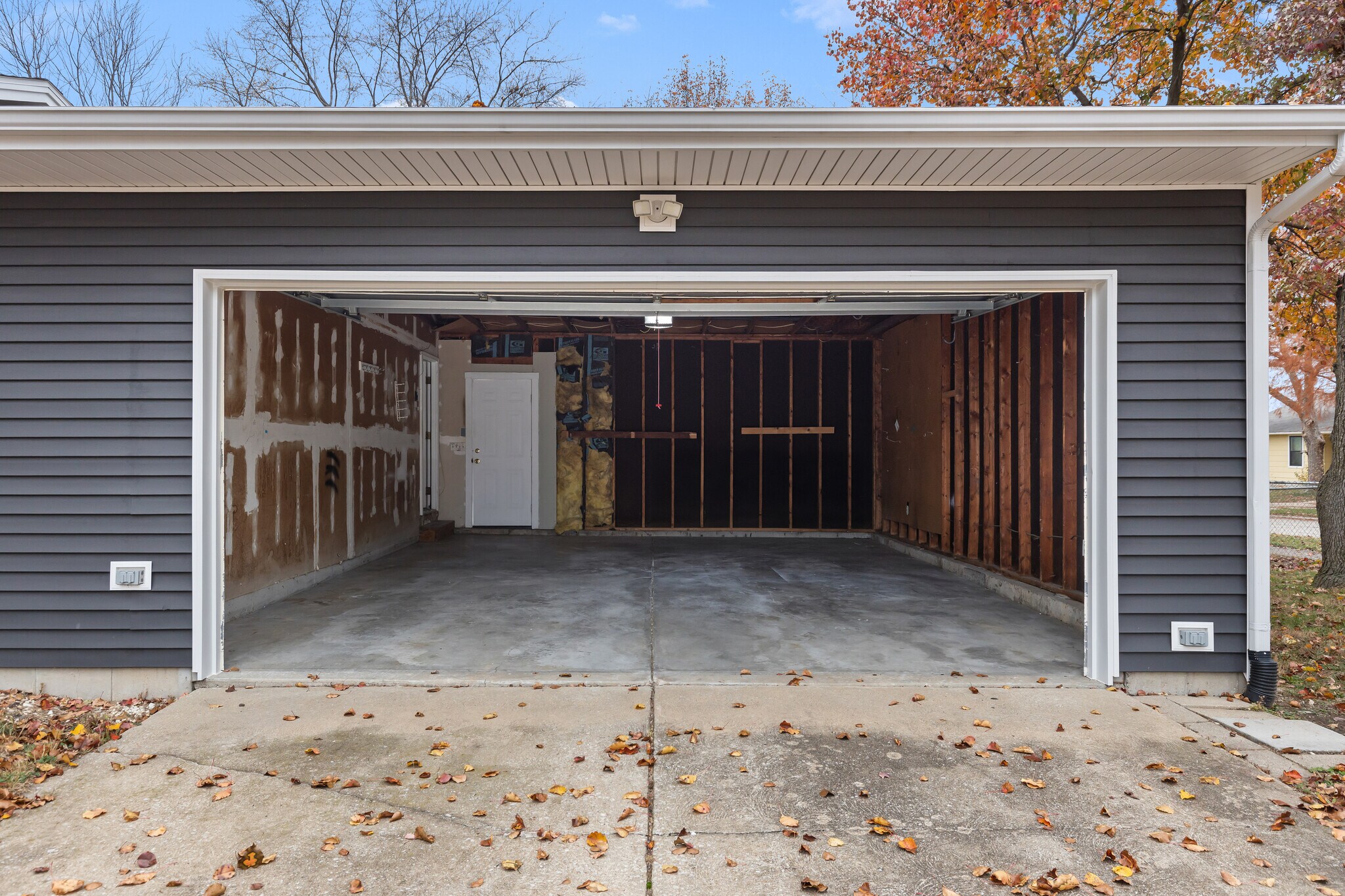 Building Photo - 1309 Trading Post Ln