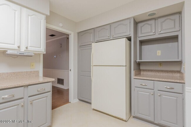 Building Photo - 5430 Woodwind Terrace