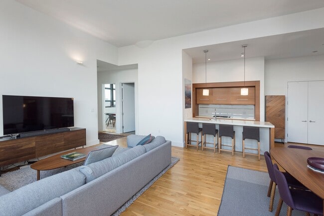 Building Photo - 360 Furman St