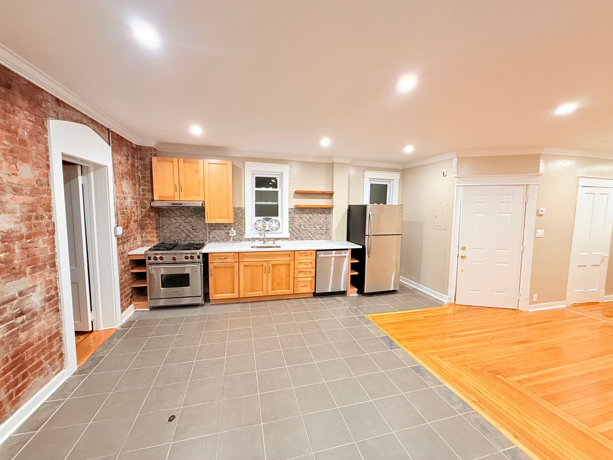 Kitchen - 434 Locust St