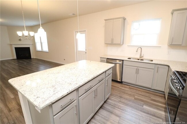 Building Photo - 123 Glen Clova Dr