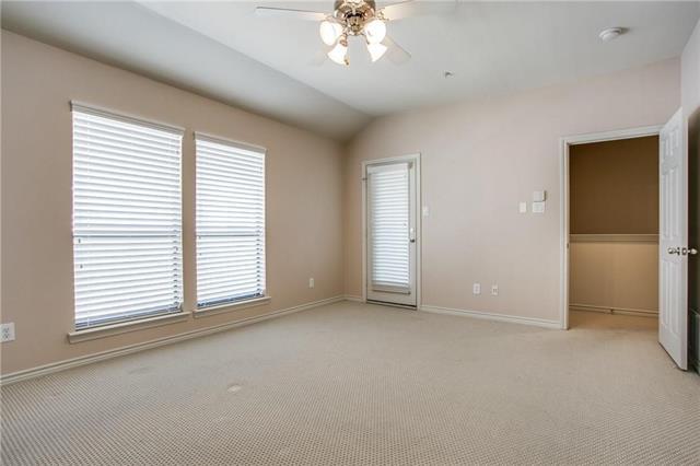 Building Photo - 2415 Stutz Dr