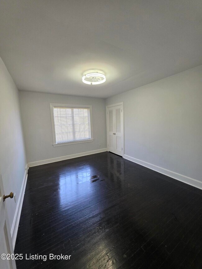 Building Photo - 4320 Norbourne Blvd