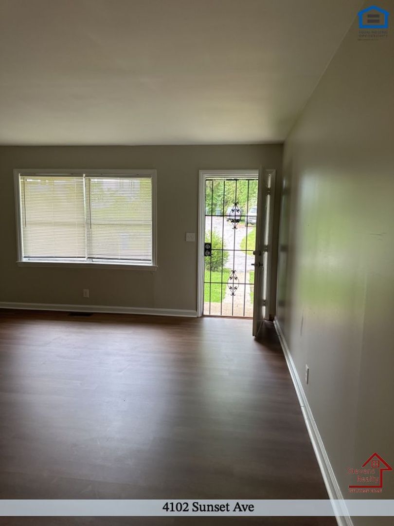 Building Photo - 4102 Sunset Ave