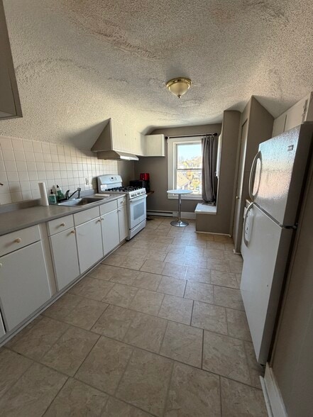 Building Photo - 48 Quincy St