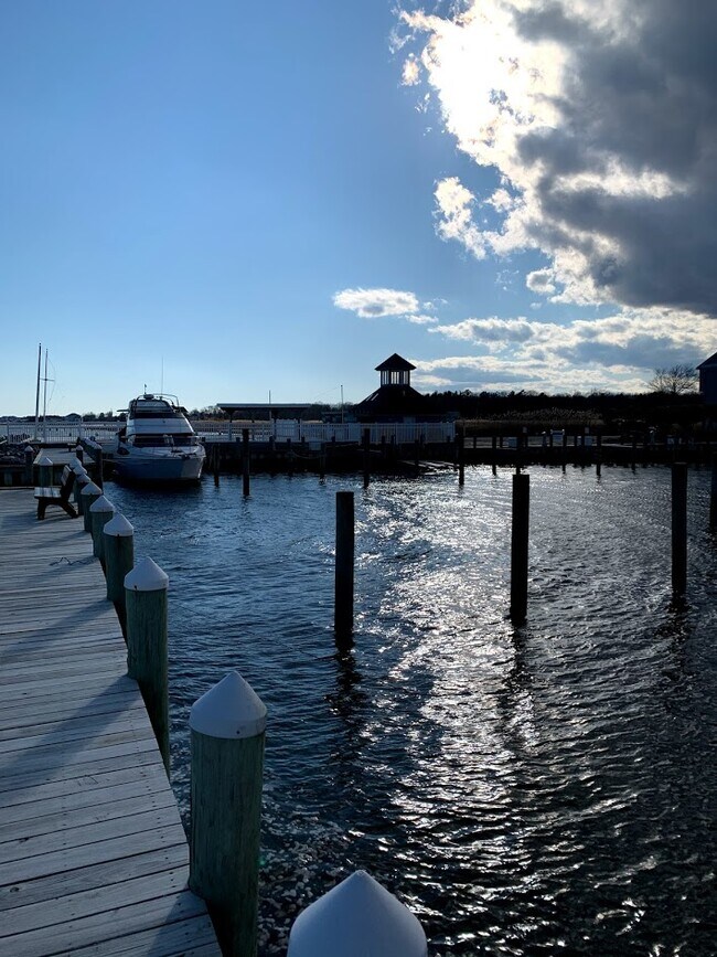 Building Photo - 19 Grand Bay Harbor Dr