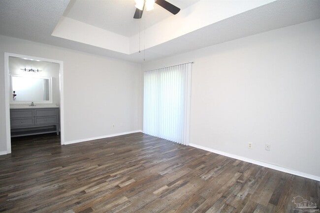 Building Photo - 7225 Dogwood Terrace Dr