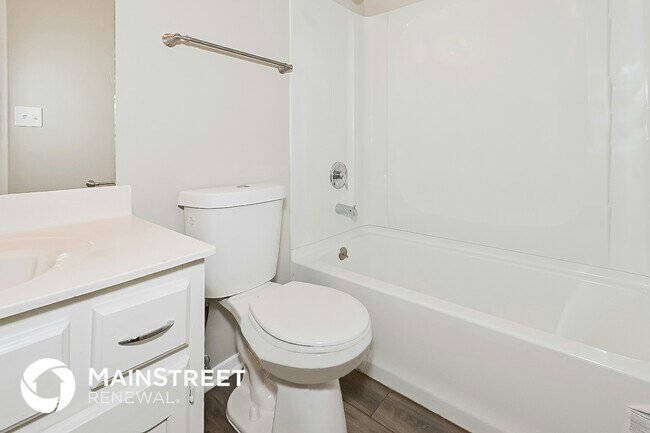 Building Photo - 4223 Highgate Dr
