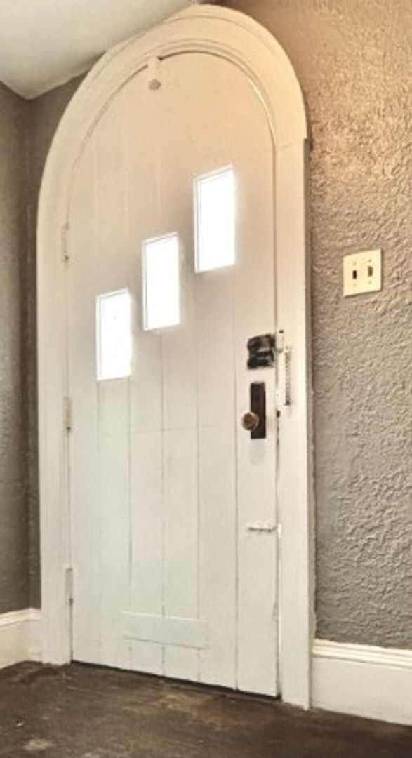 Building Photo - Ingleside