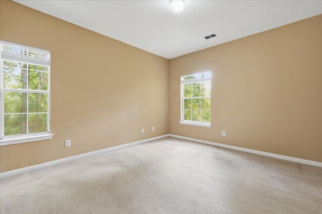Building Photo - 1202 Walden Park Dr