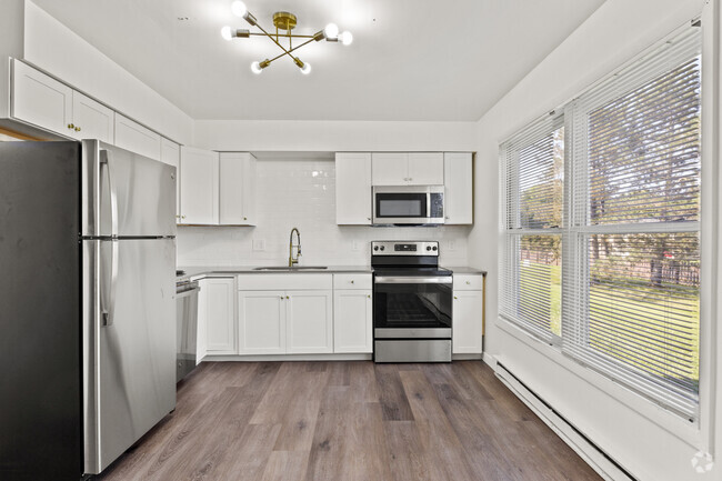 2BR/2BA Kitchen