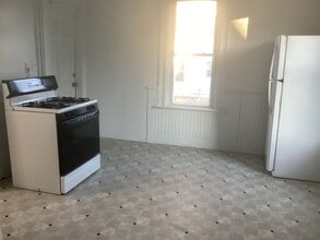 Building Photo - 3218 N 1st St