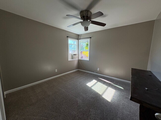 Building Photo - 4945 Mt Alifan Dr