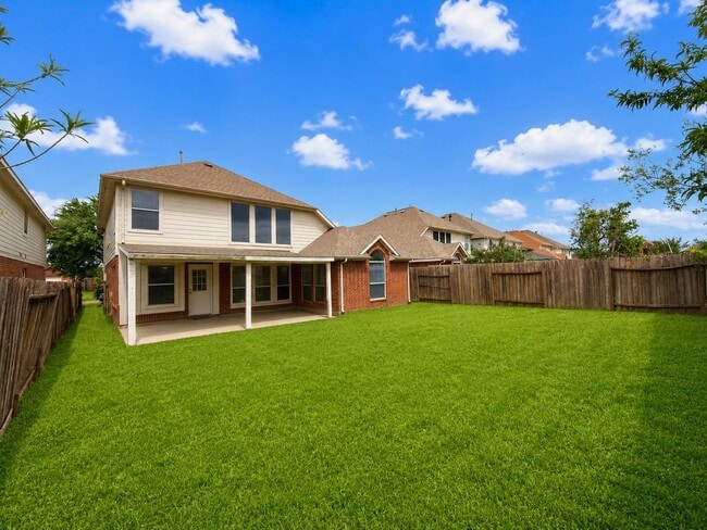 Building Photo - 7219 Brookville Ln