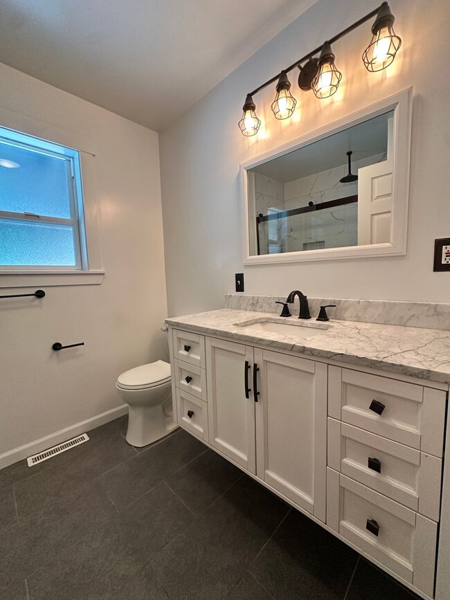 Building Photo - Charming 3-Bedroom, 1.5-Bath Home with Pool & Outdoor Entertaining Oasis