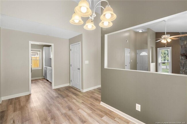 Building Photo - 6909 Timberwood Dr